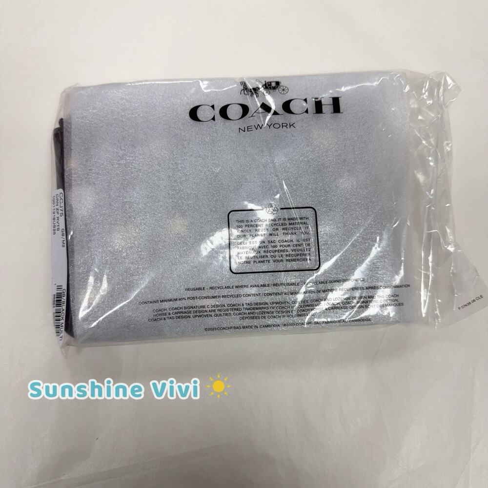 NWT Coach Corner Zip Wristlet Rivets Gunmetal/Black Multi Pebble Leather CCJ75 - Picture 3 of 8